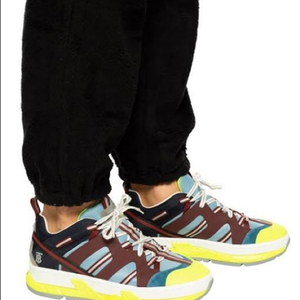 Burberry Nylon Nubuck Suede-Union - Picture 6 of 8